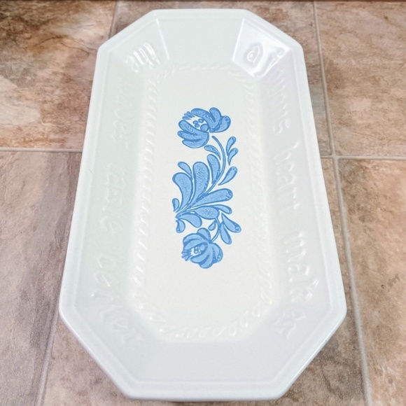 🥖Pfaltzgraff Bread Plate Yorktowne Joyous Heart Make the Loaves Taste Better🥖 - Picture 3 of 7